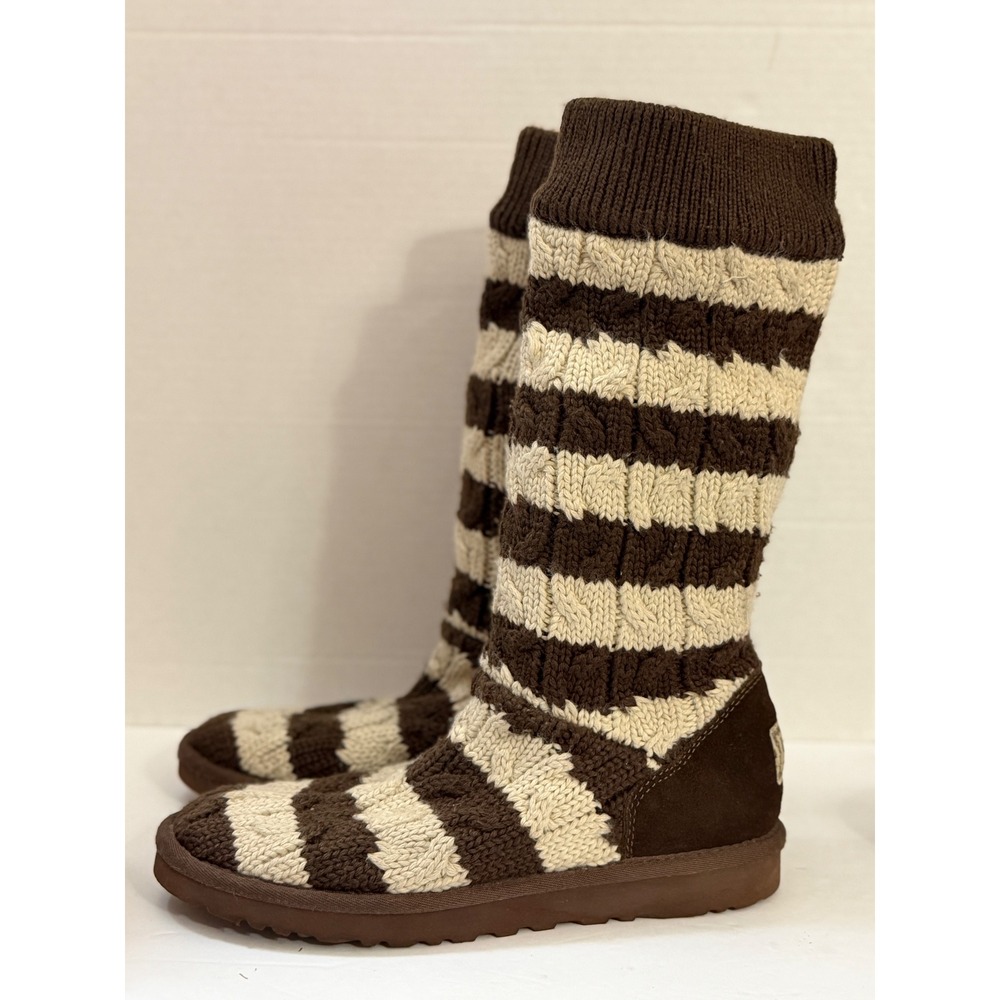 UGG Australia Argyle Knit Boots Brown Cream Striped Sheepskin 5822 Womens 9